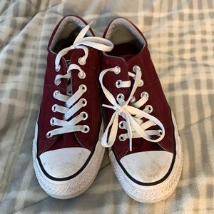 Red converses